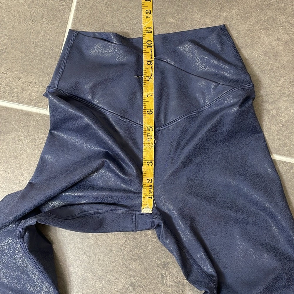 OFFLINE By Aerie The‎ Hugger Crossover High Waisted Crackle Legging size Small - Picture 5 of 9